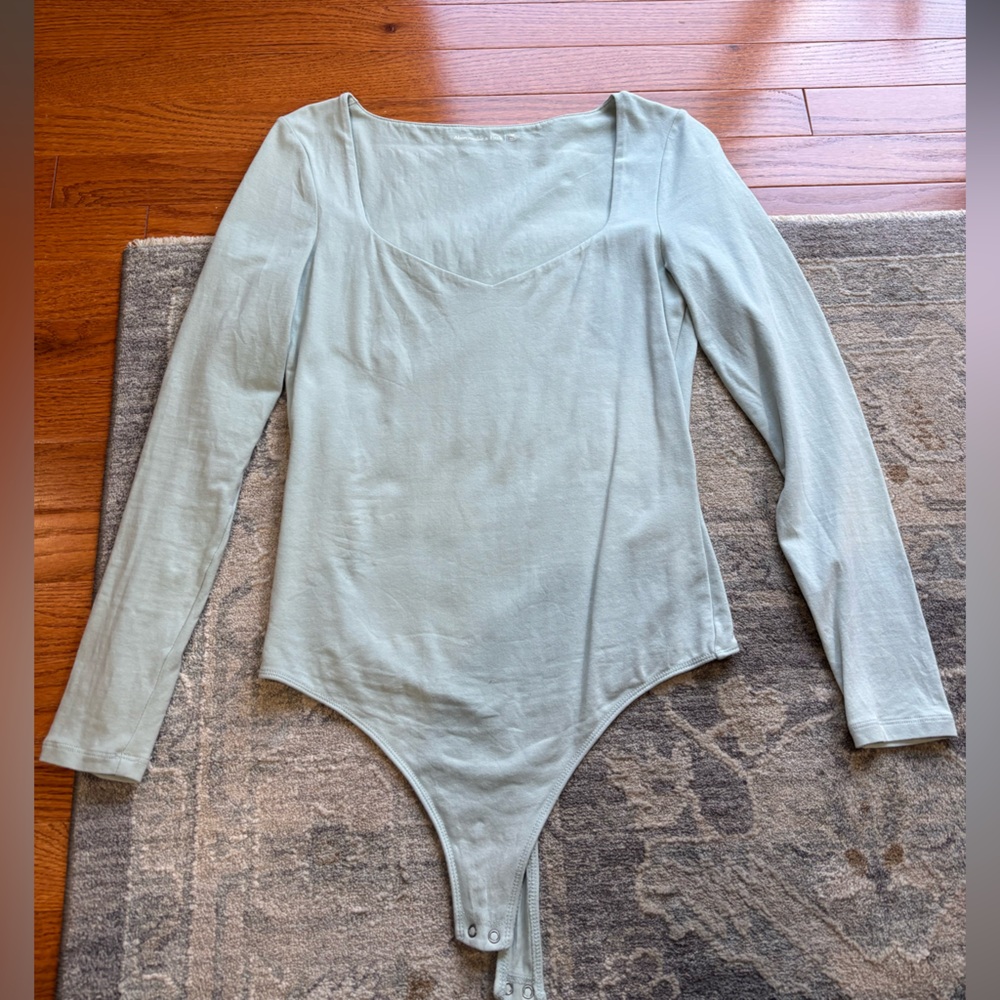 Abercrombie & Fitch Robin’s Egg Blue Sweetheart Neckline Bodysuit